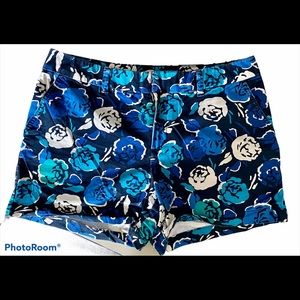 Tommy Hilfiger Women’s Shorts Navy Floral Size 12